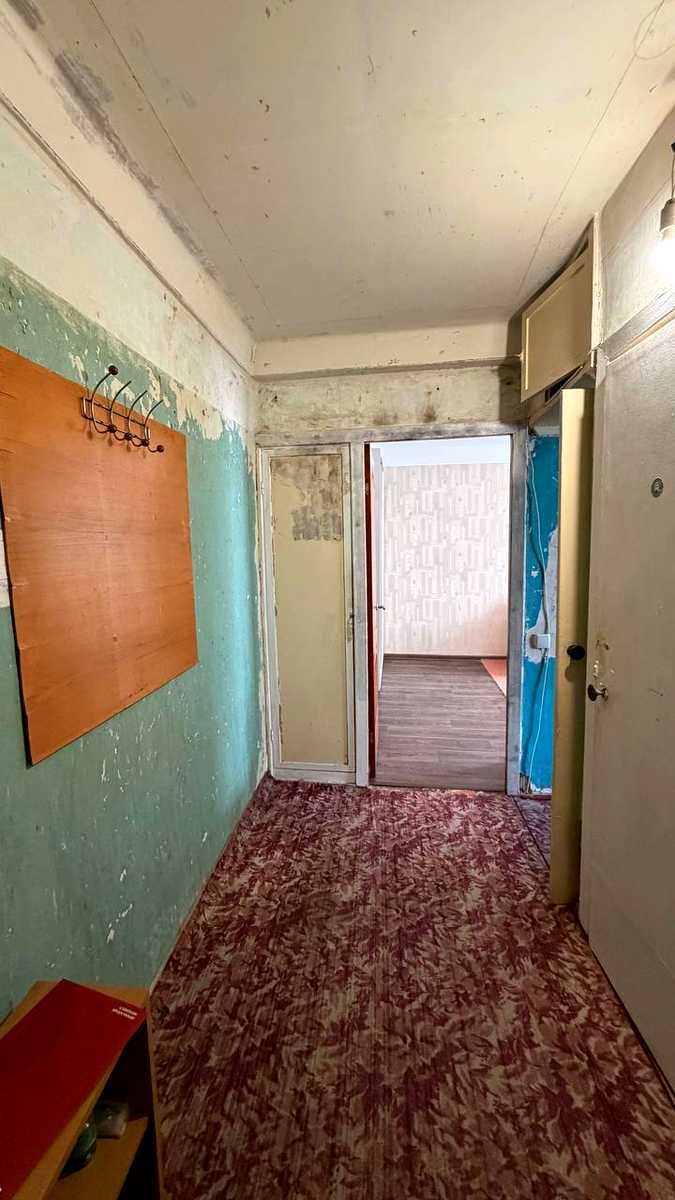 1877200301763525