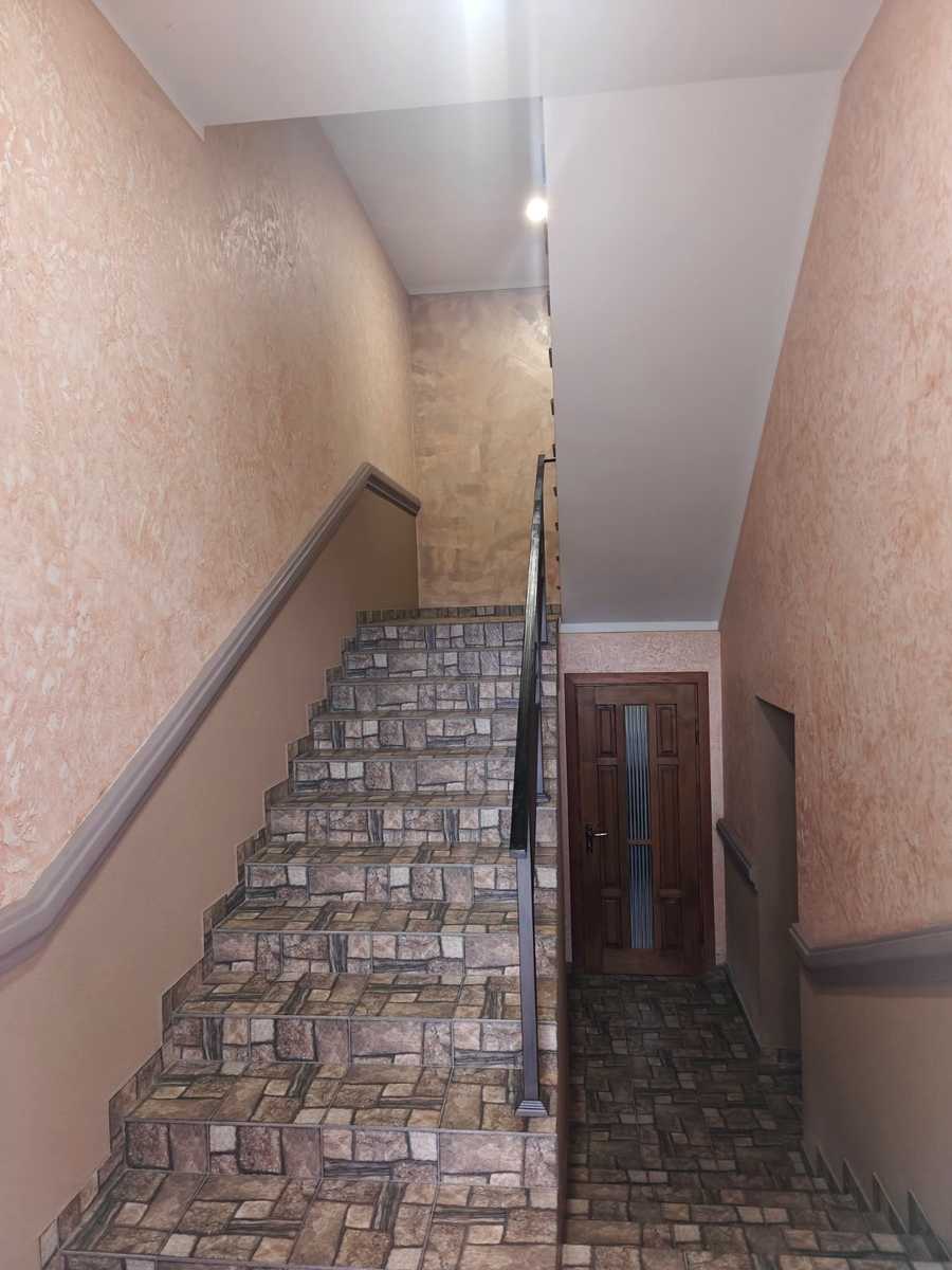 1877200881525562