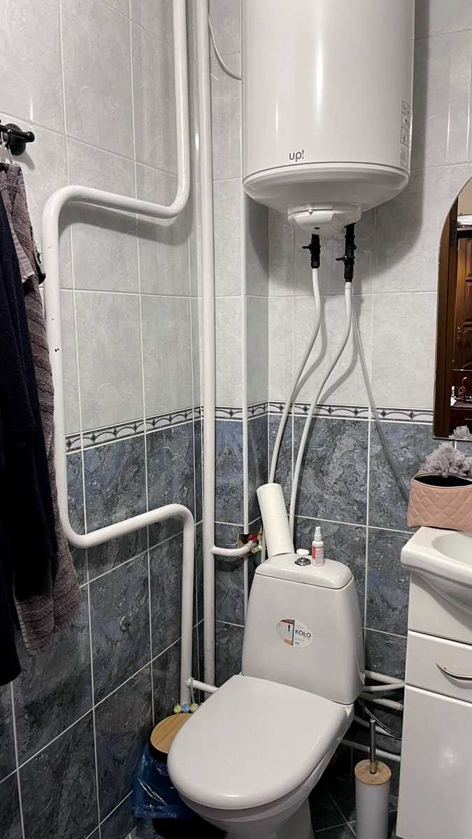 1877201553894559