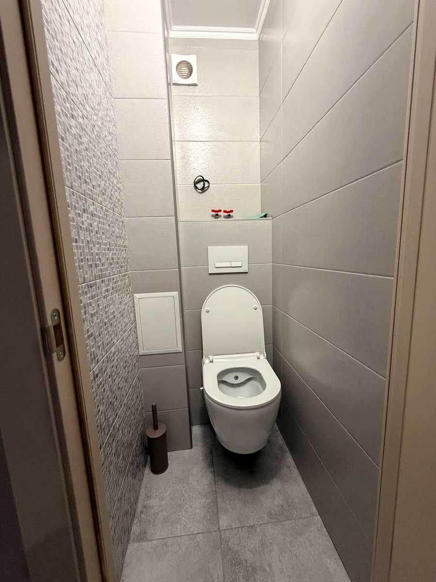 1877202619485336