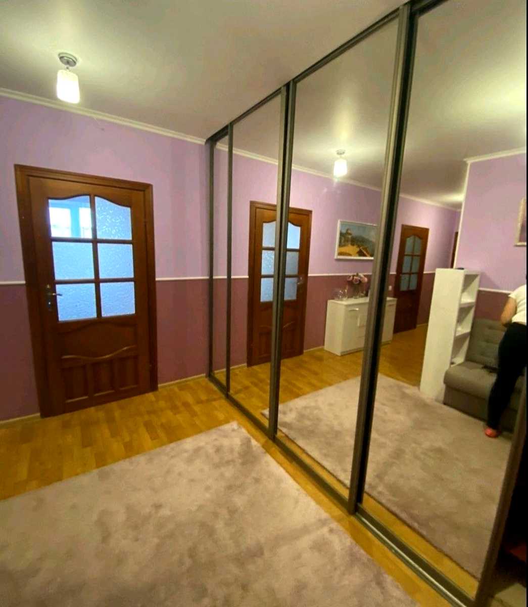 1877202745900594