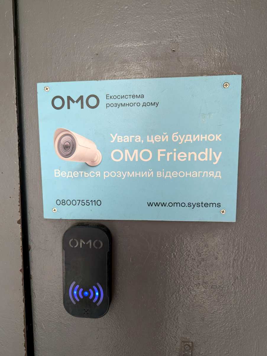 1877203237799108