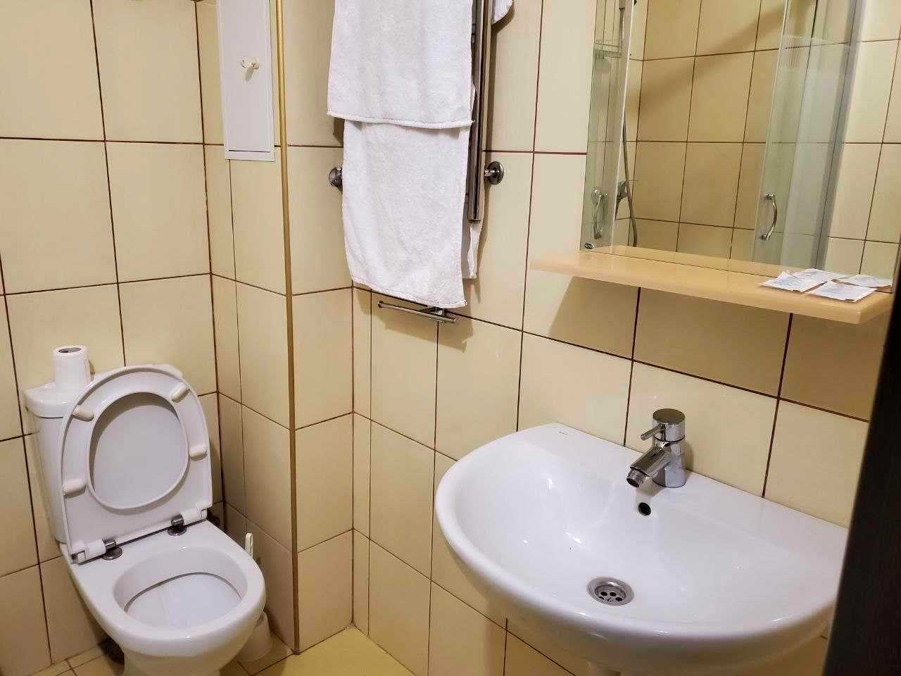 1877205656918734