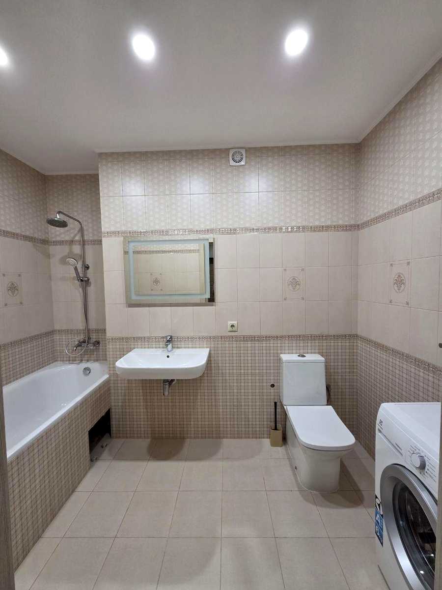 1877205667042013