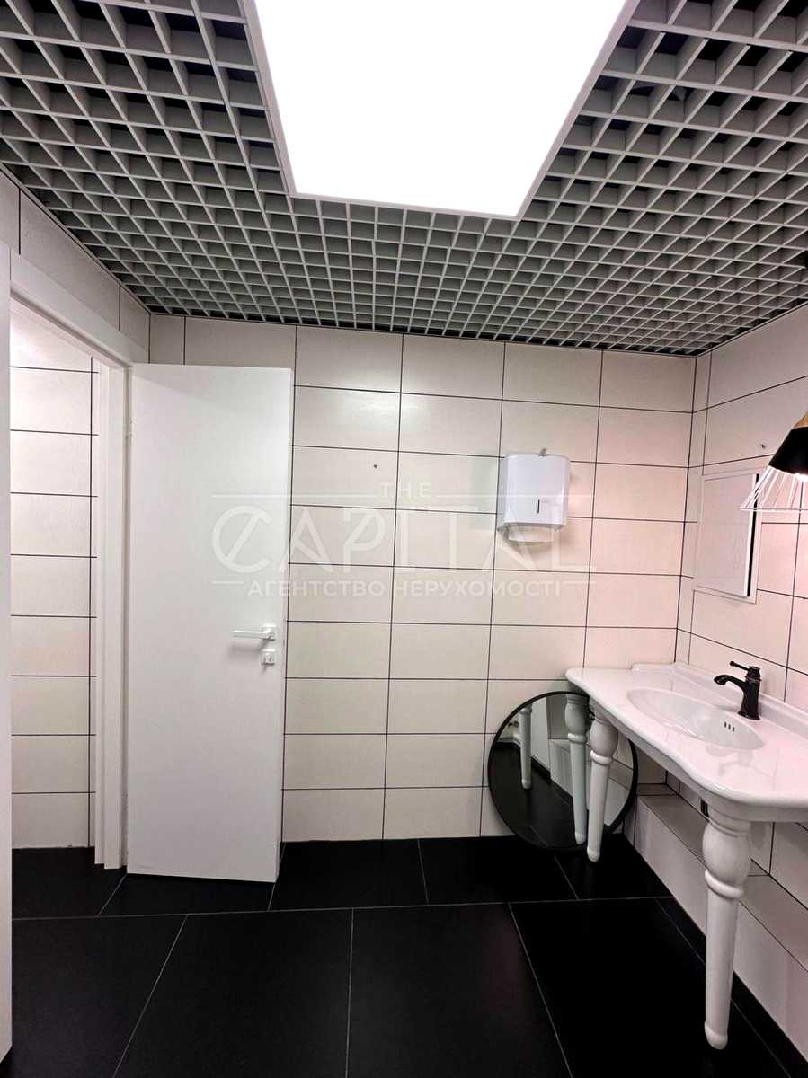 1877205789803515