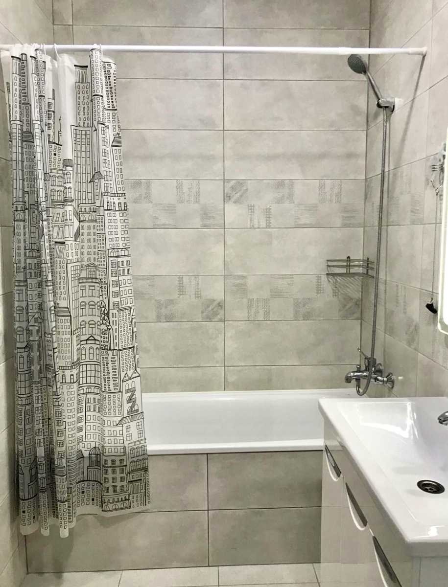 1877206433469968