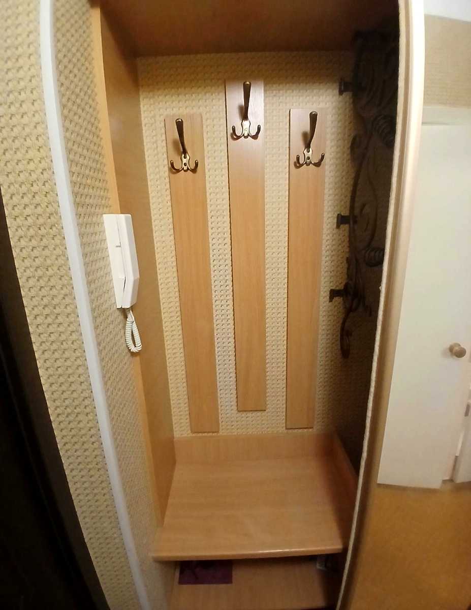 1877207427843907
