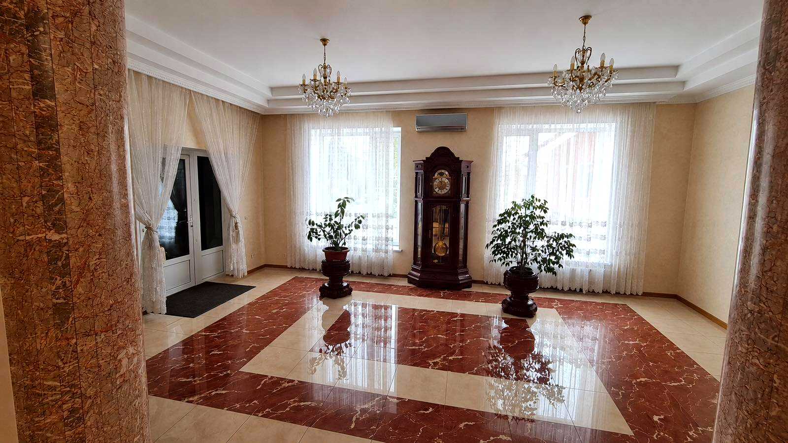 Дом по адресу ул. Грушевского (площадь 421 м²) Дом по адресу ул. Грушевского (площадь 421 м²) - Atlanta.ua