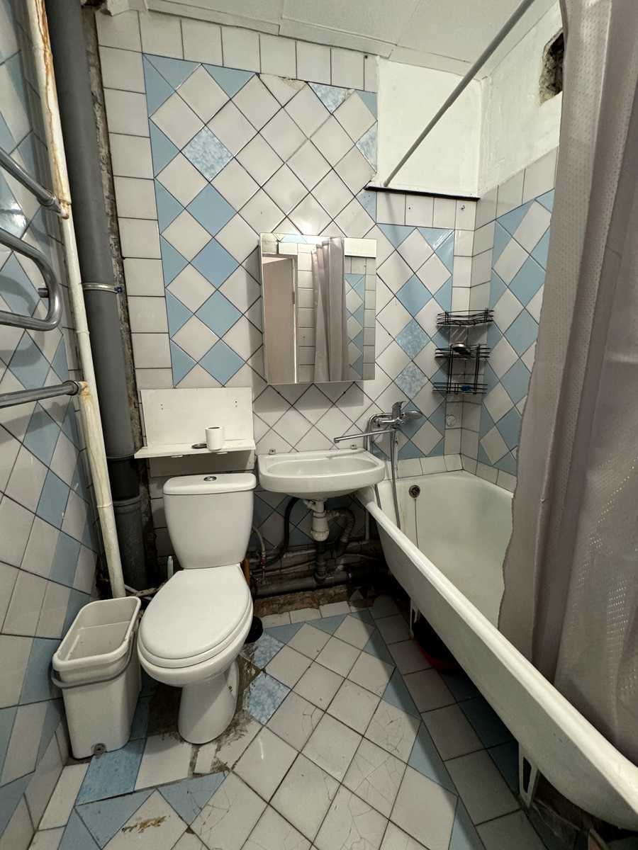 1877208345101710