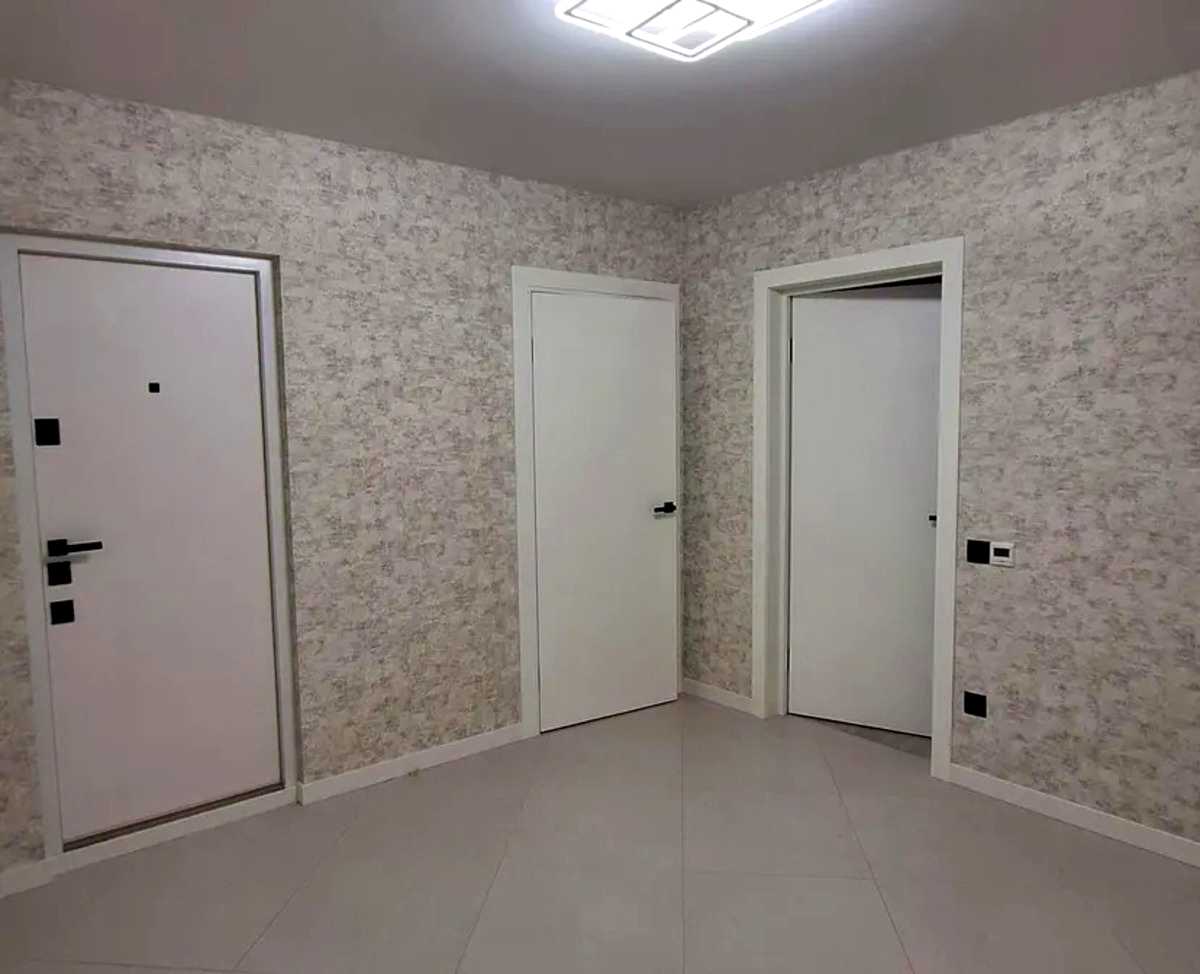 1877208435201632