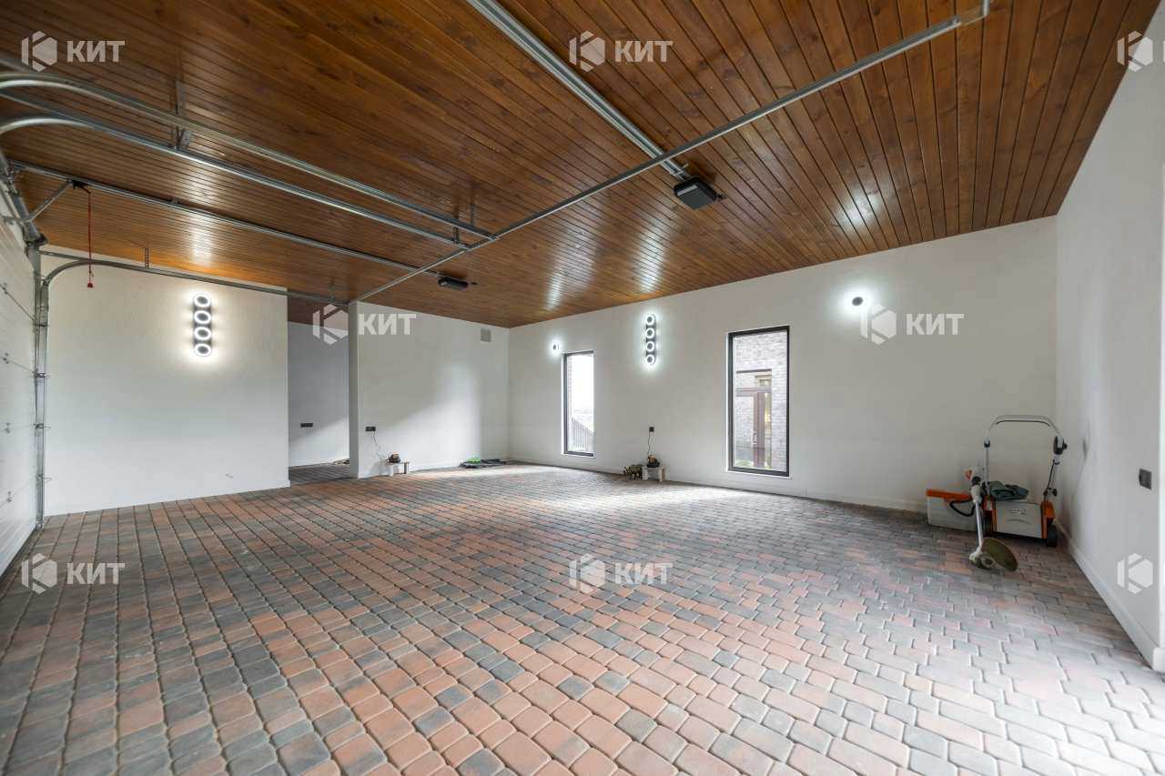 1877208924821050