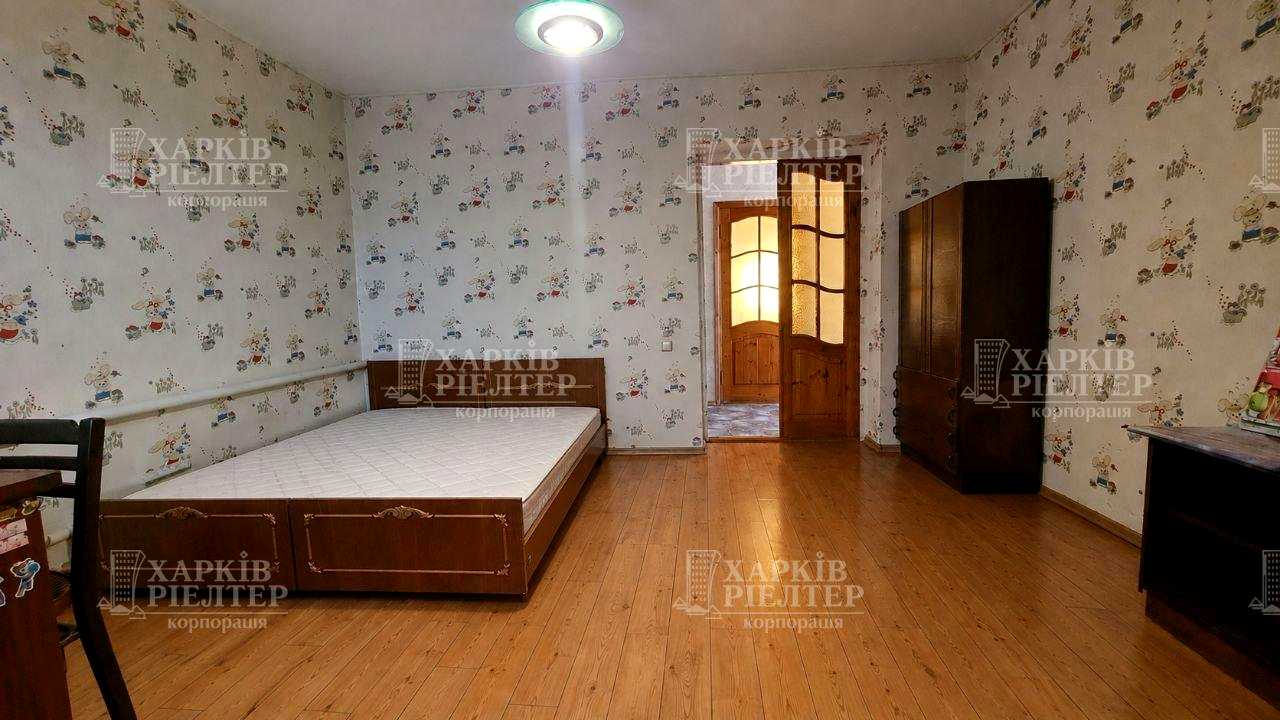 1877209456074077