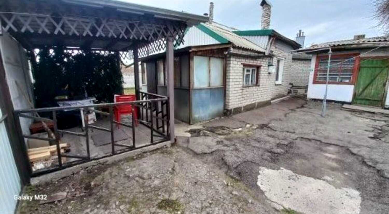1877210939891281