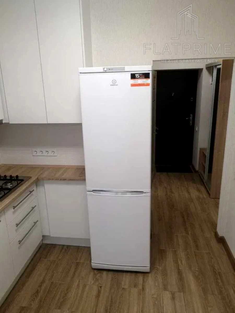 1877211795712731