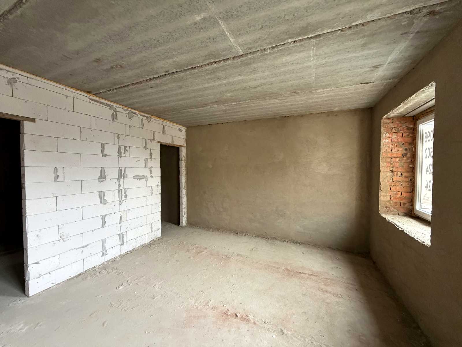 1877212877554649