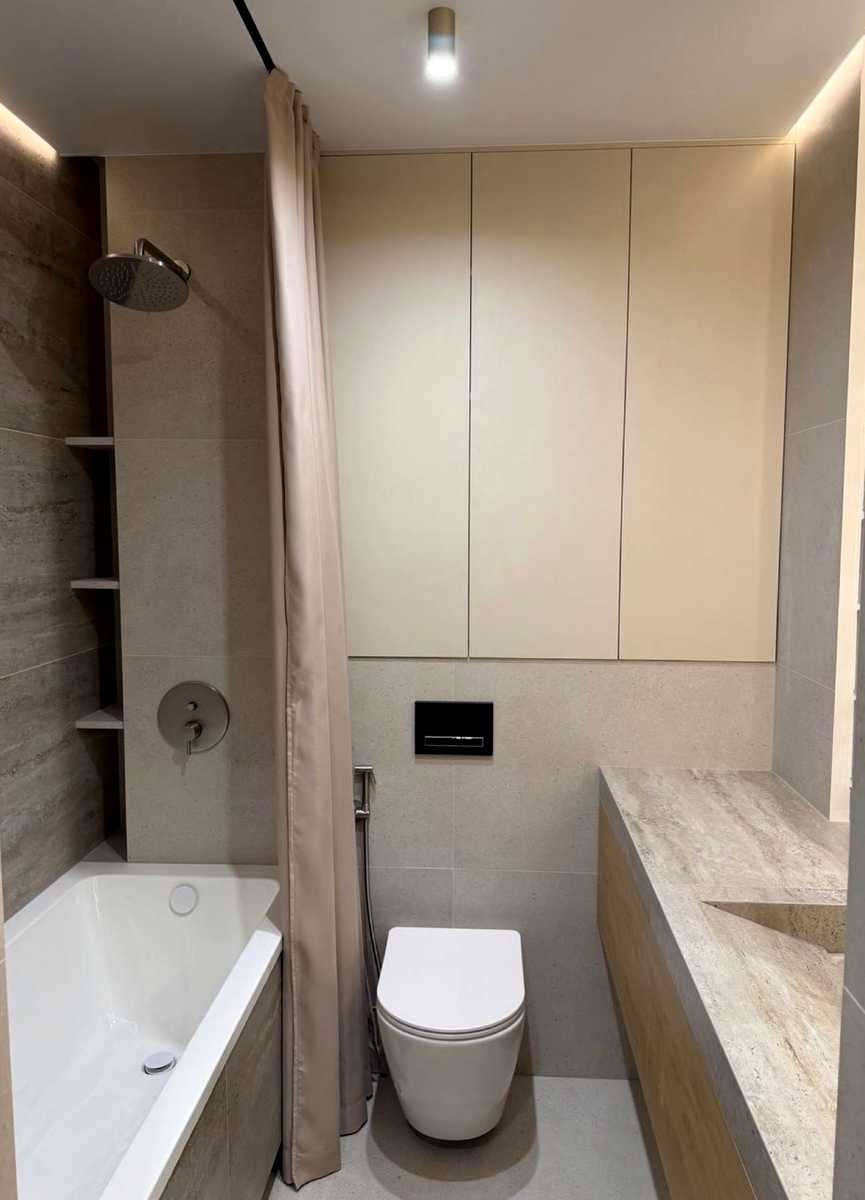 1877213534964077