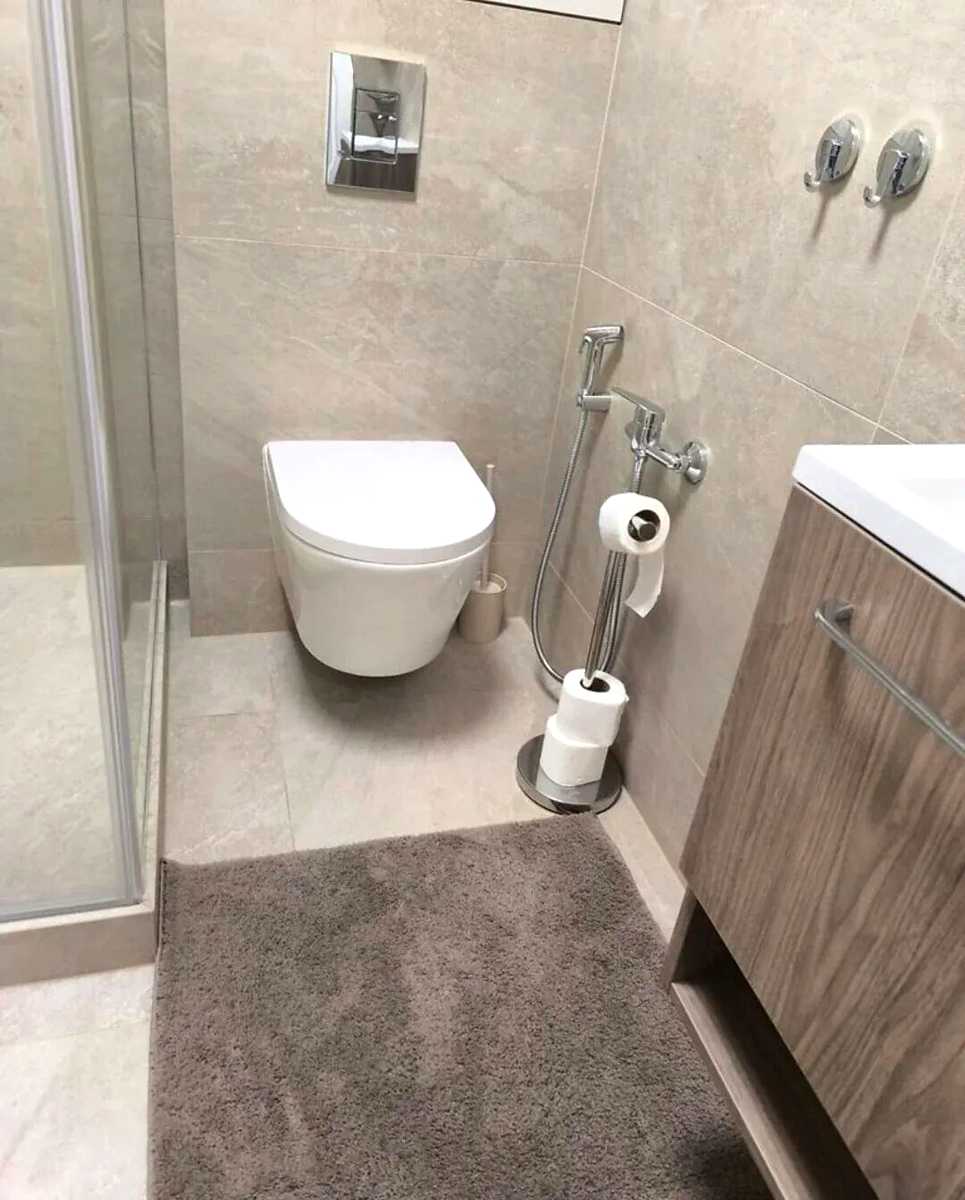 1877214083097868