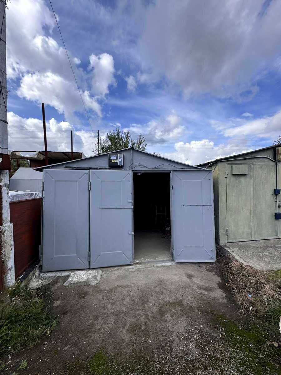 1877214966875248