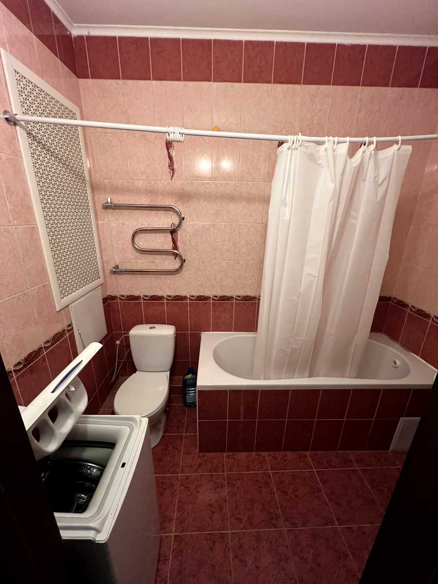 1877216326455771