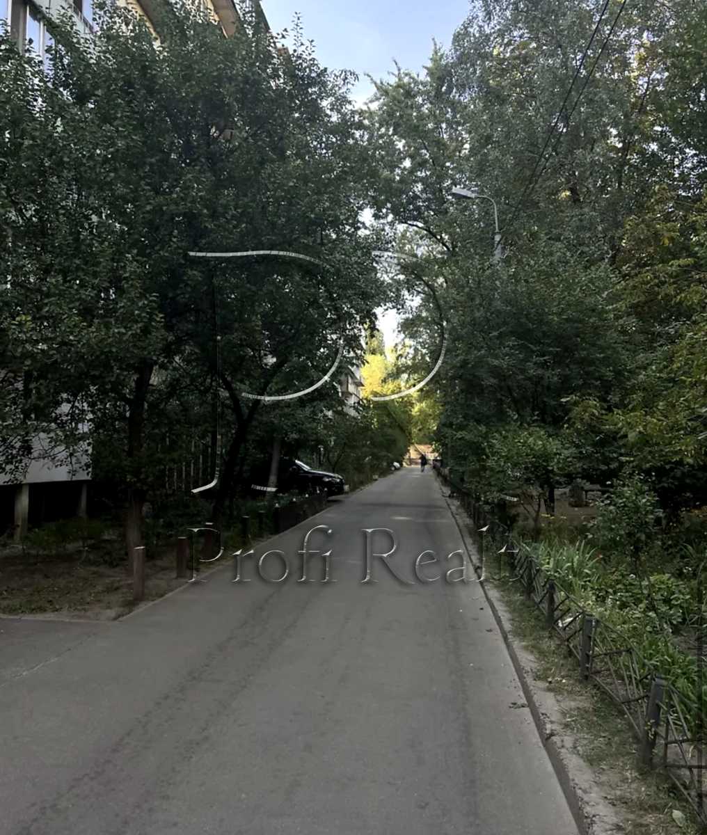 1877216592350220