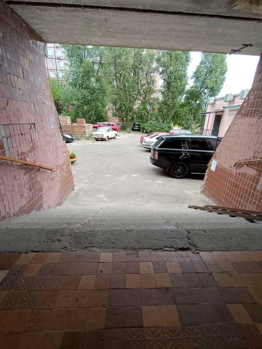 1877216860915423