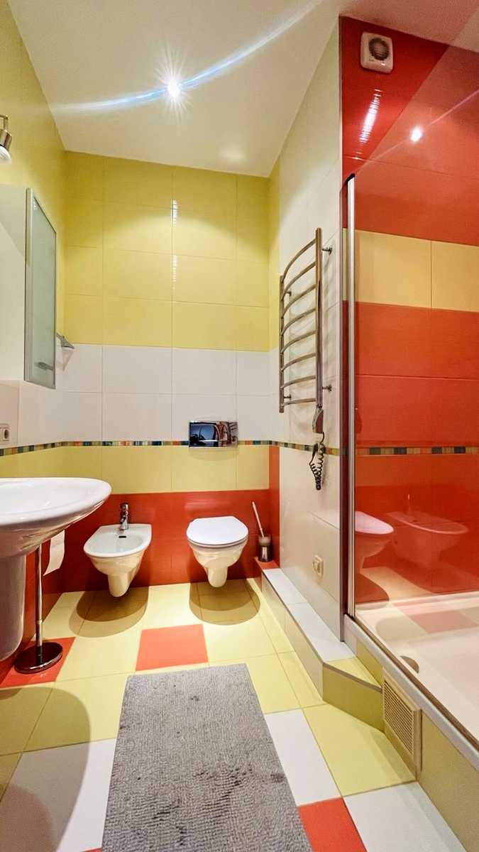 1877217008947856