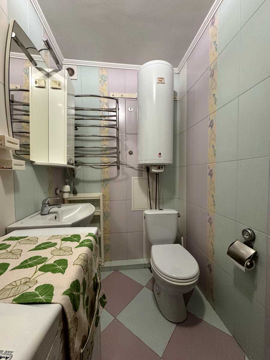 1877217202870100