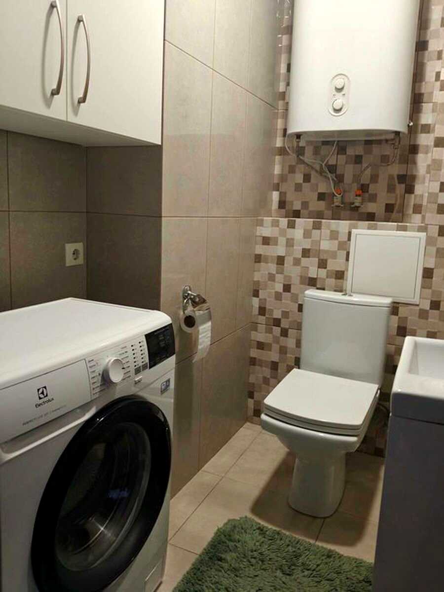 1877217470340423