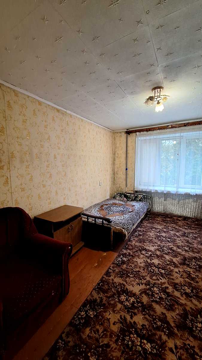 1877218070223048