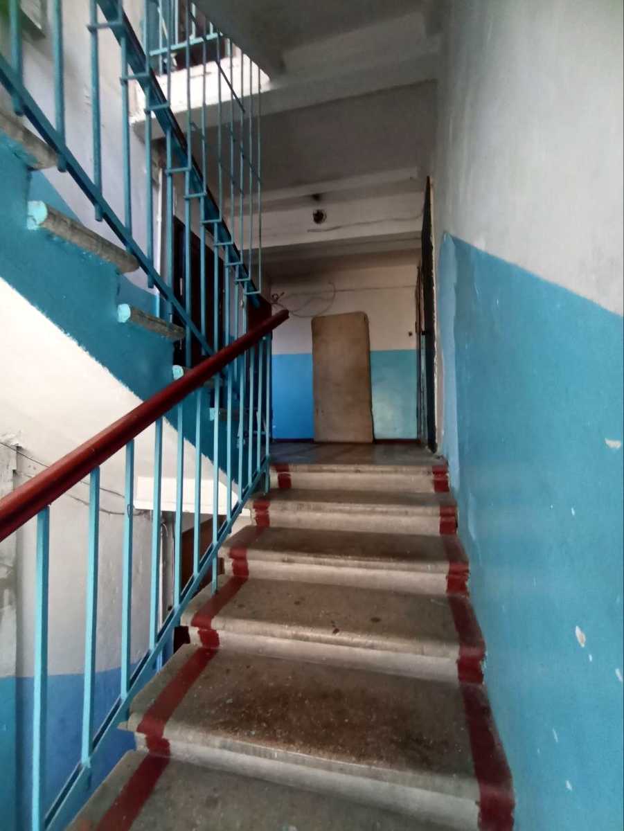 1877218611064869