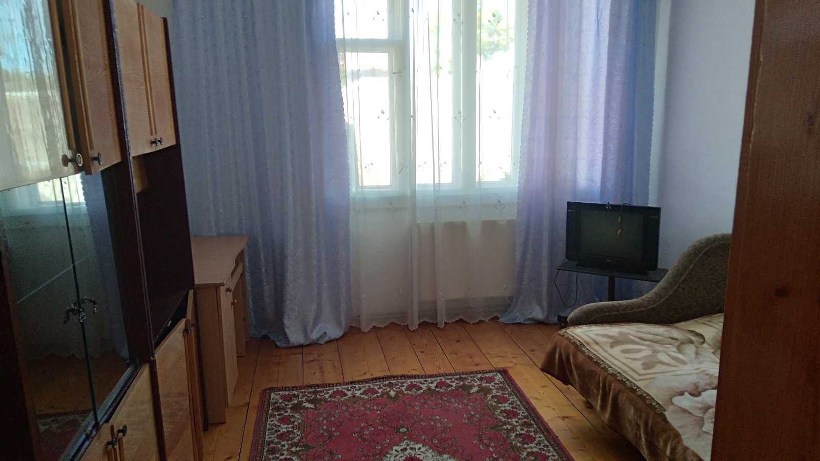 1877218634657407