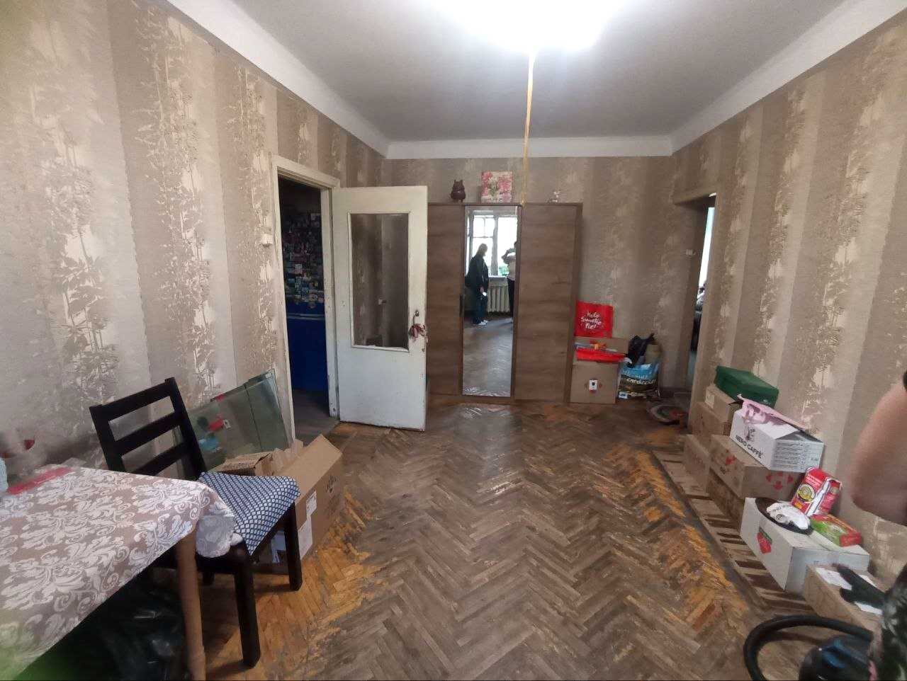 1877219909603122