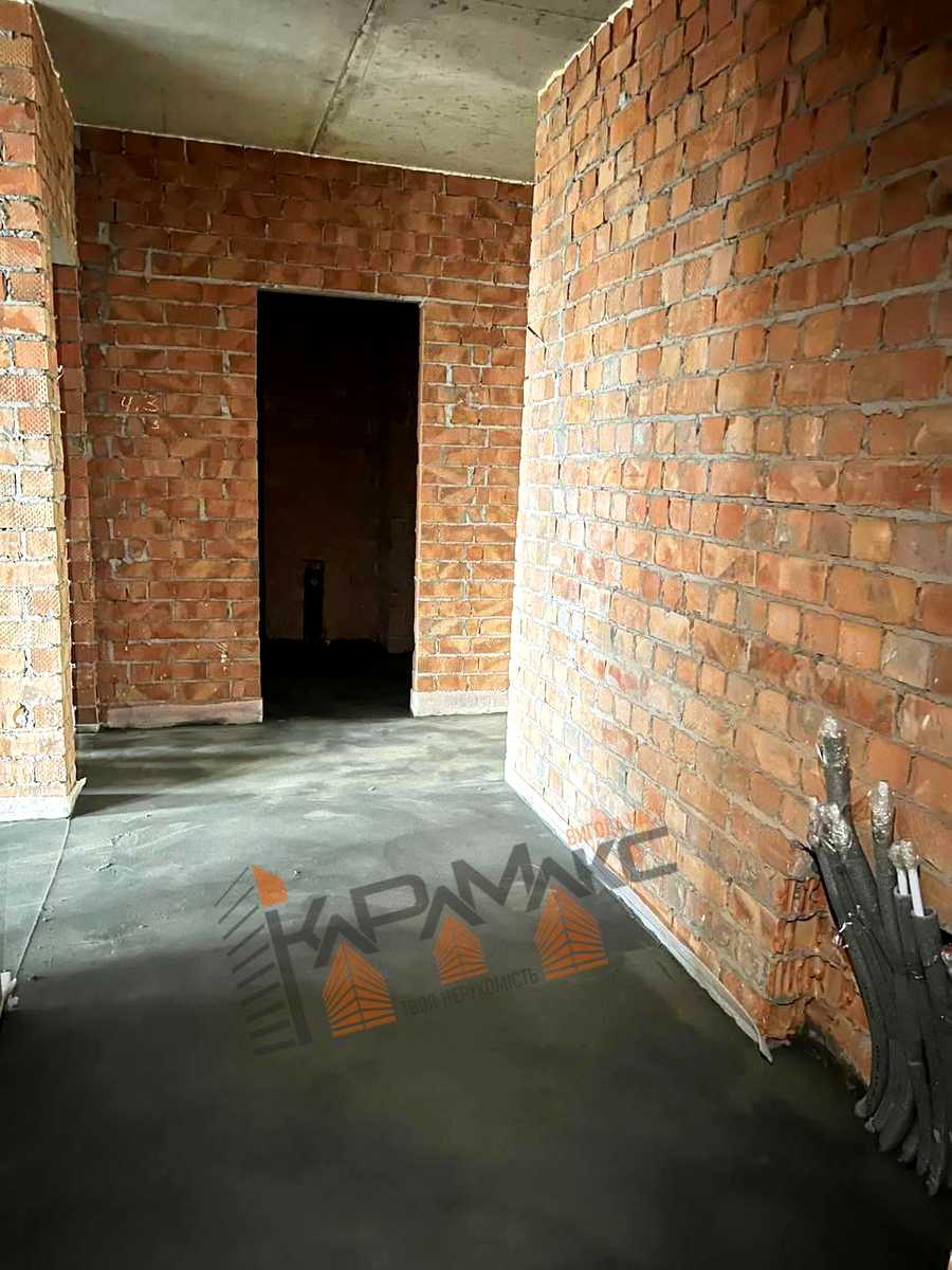 1877220813884871