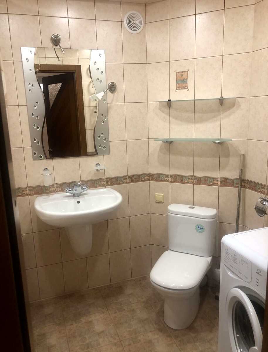 1877223039216283