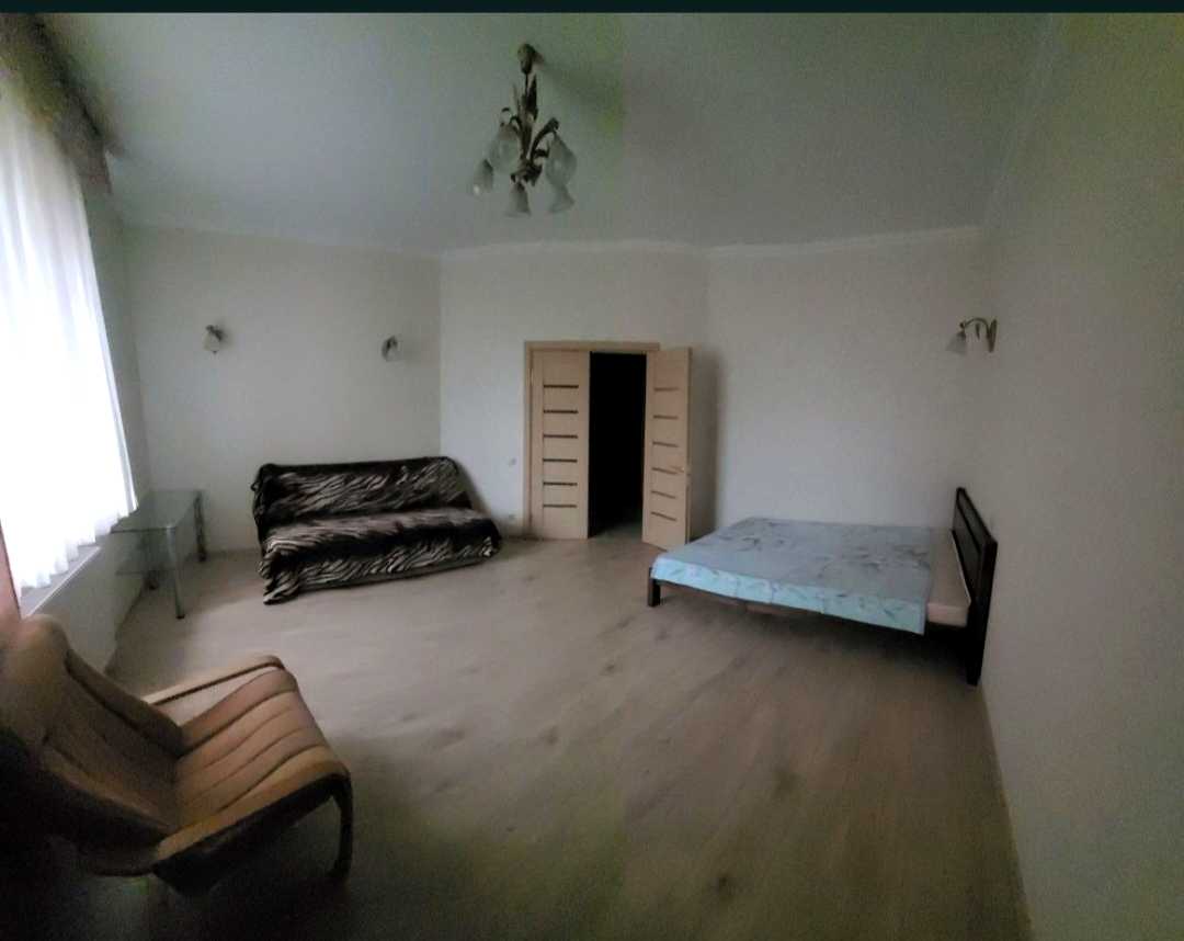 1877223845049265