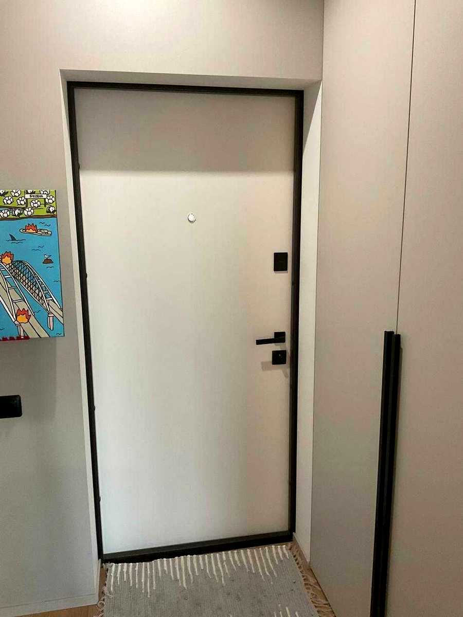 1877223972399730