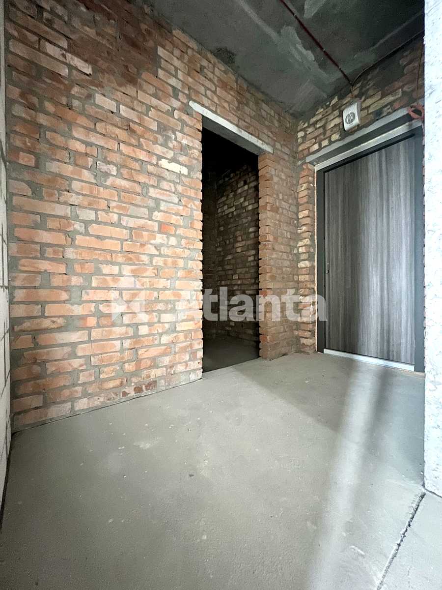 1877229055178685