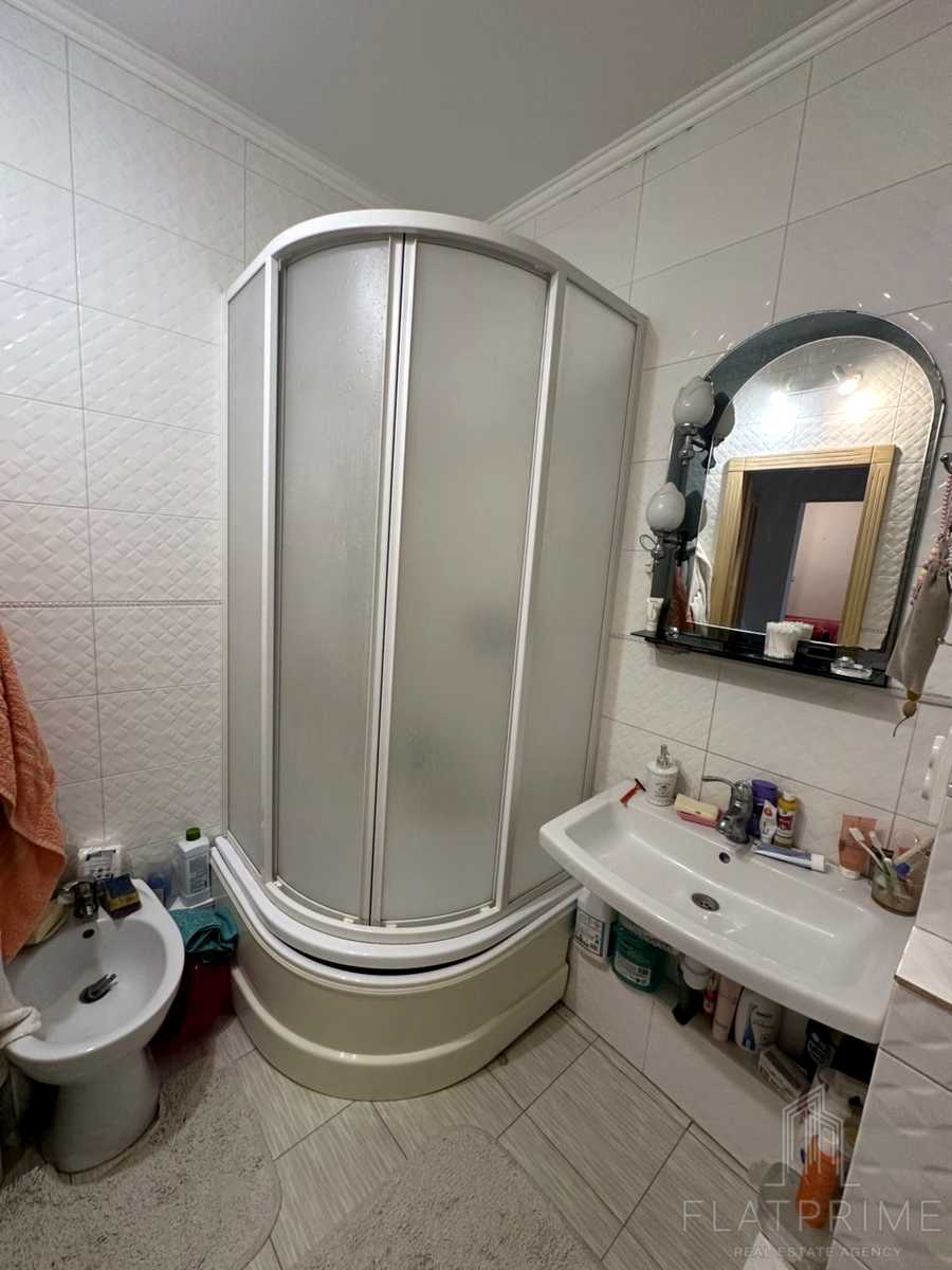 1877236768385996