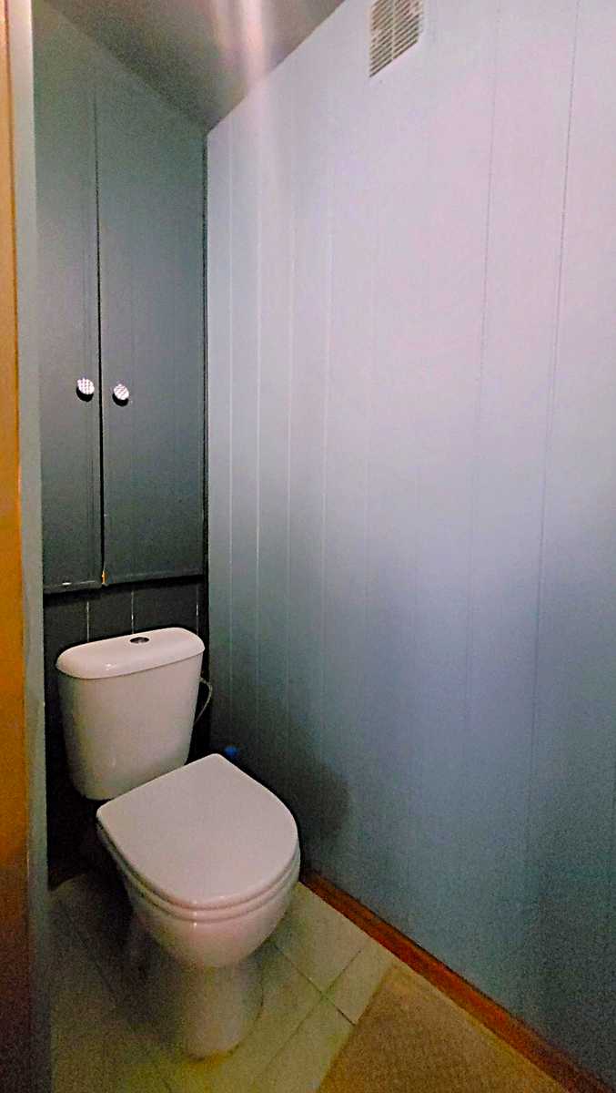 1877237228710661