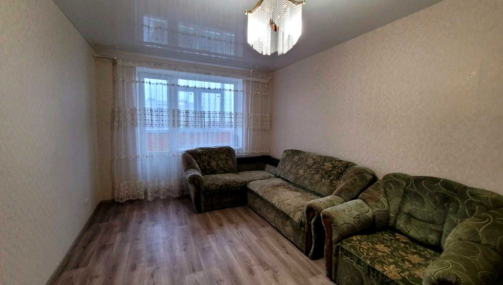 1877238053962669