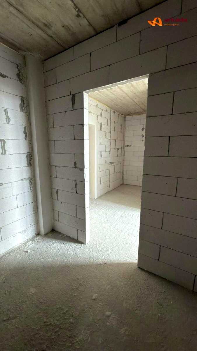 1877239063348223