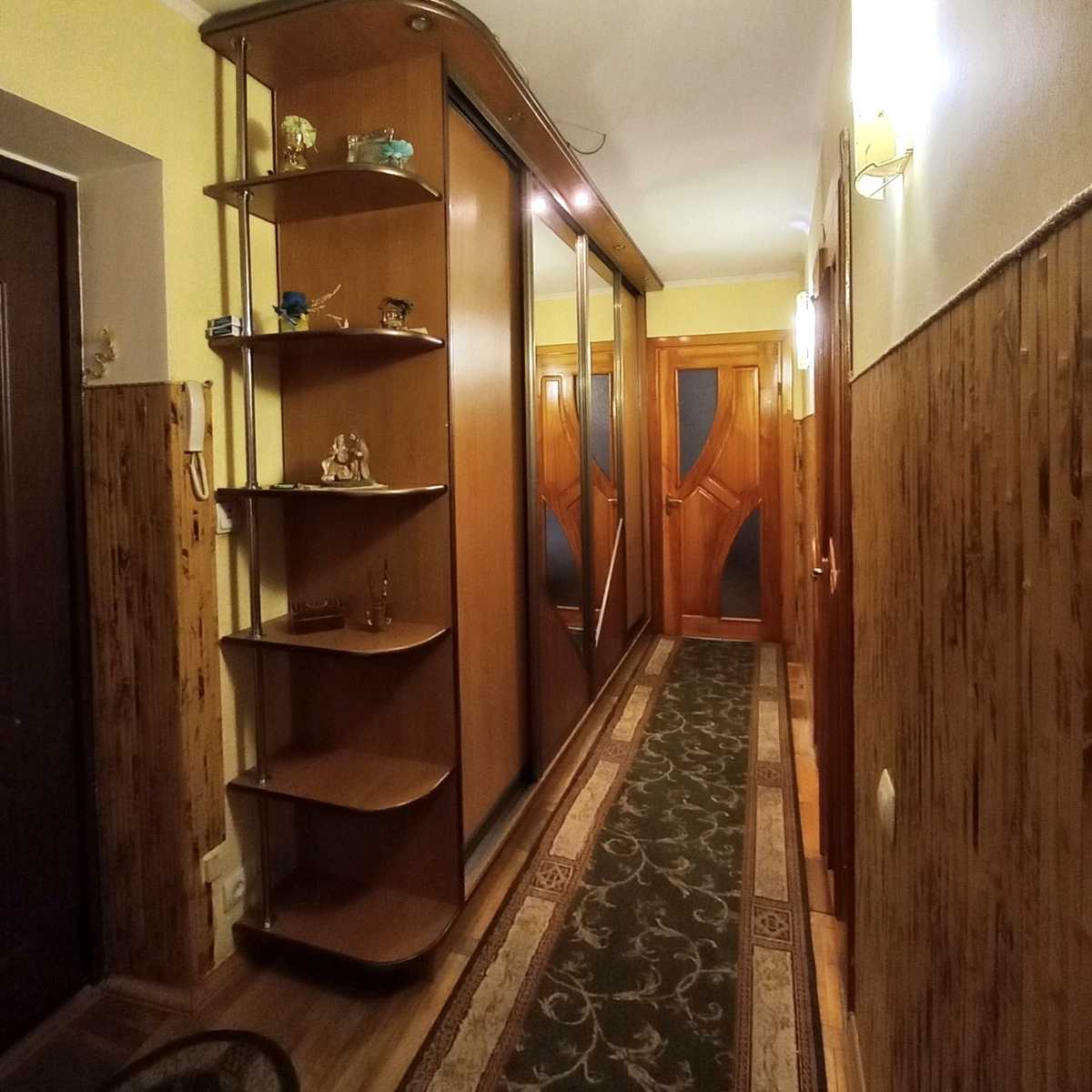 1877239369354896