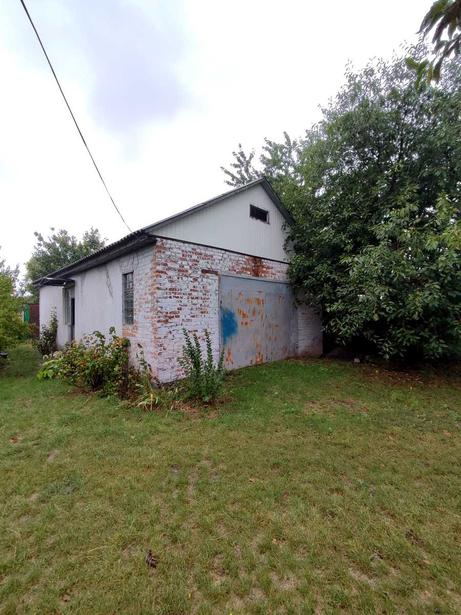 1877242475717410