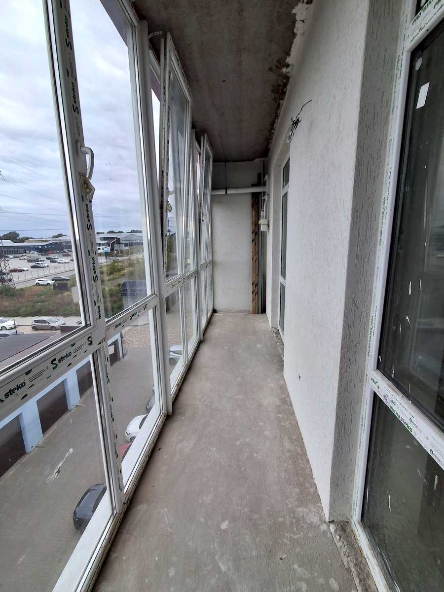 1877247687085243