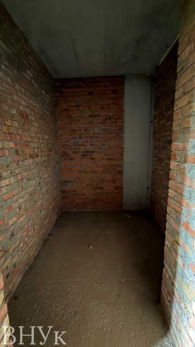 1877248293362418