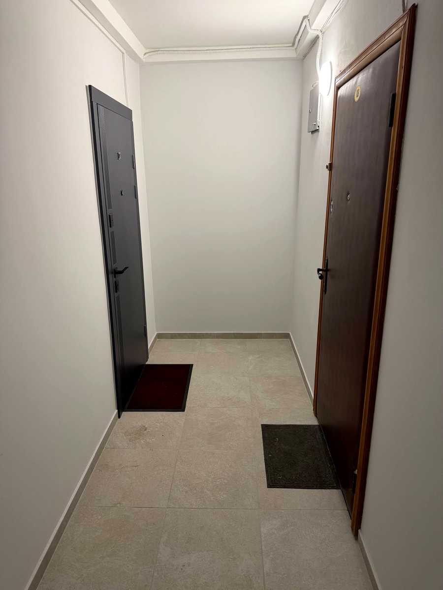 1877279493876512