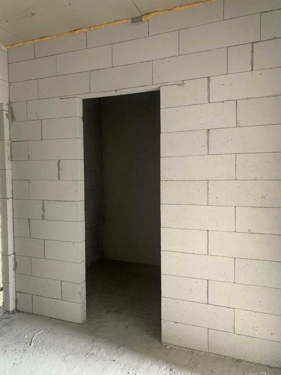 1877284441182331