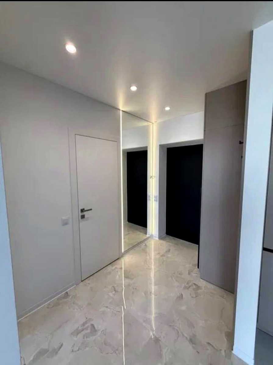 1877286857163214