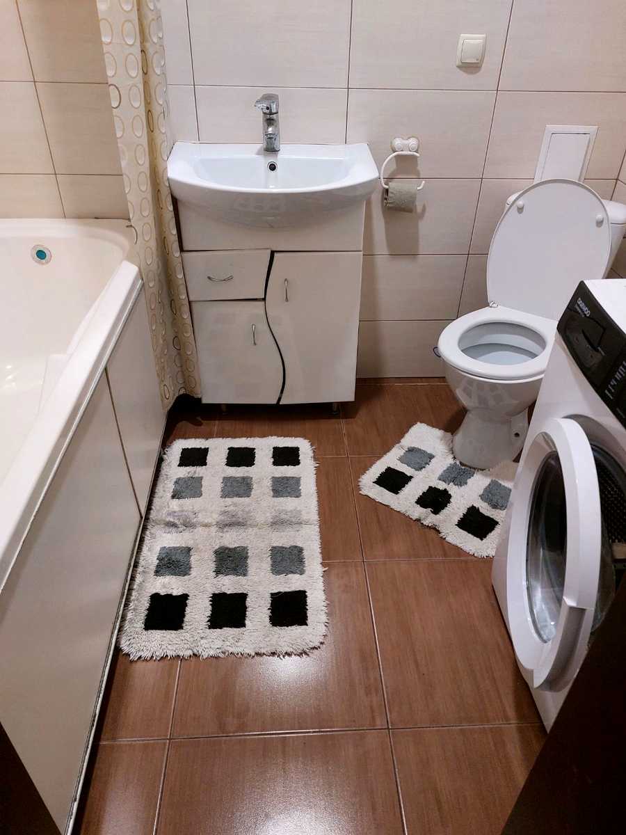 1877289561683249