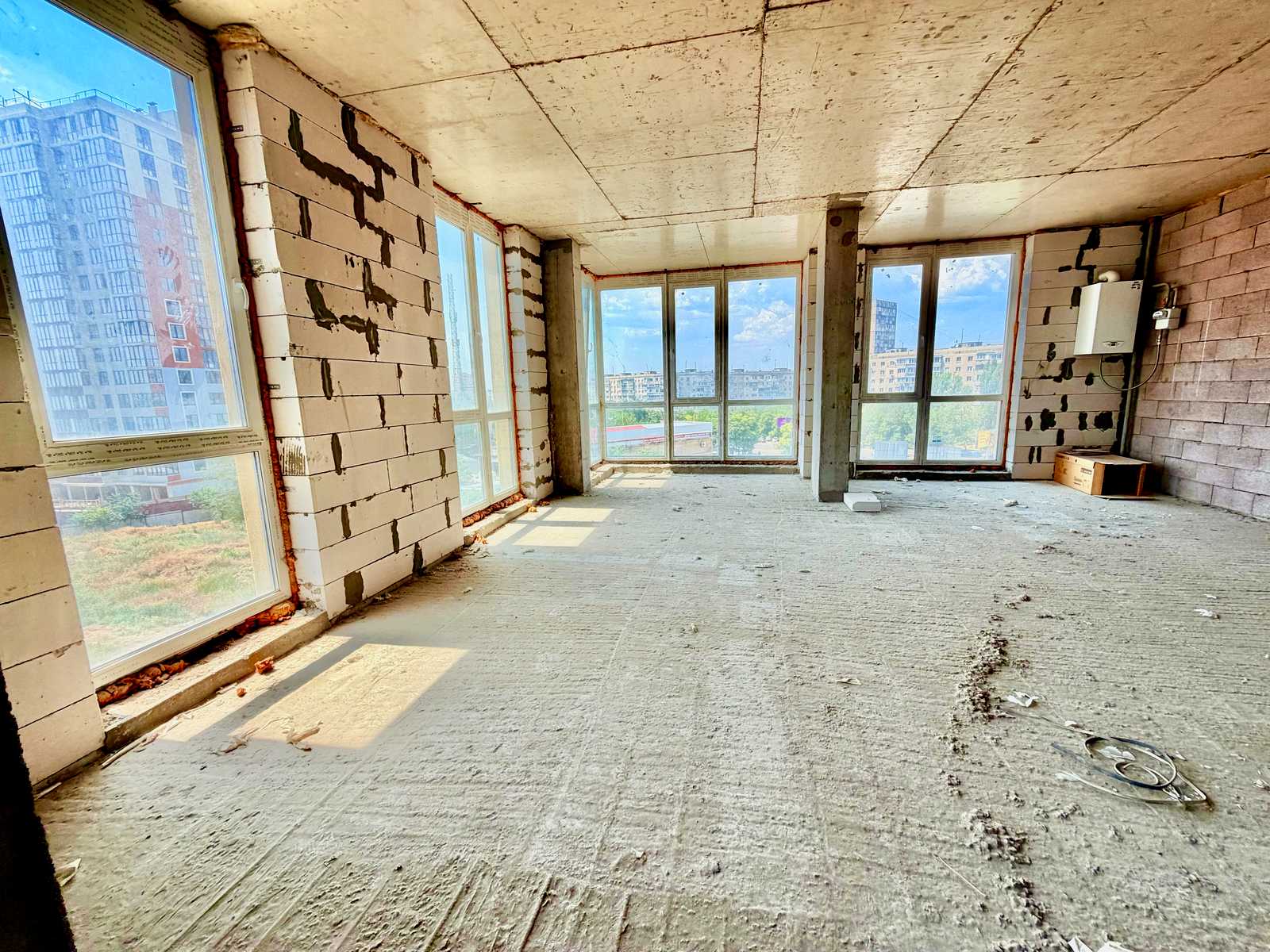 1877290051083708